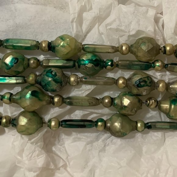 Antique Mercury Glass Bead Christmas Garland, Two shades of green plus ornaments - Picture 6 of 6